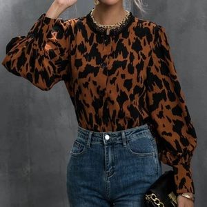 Abstract Print Bishop Sleeve Buttoned Shirt